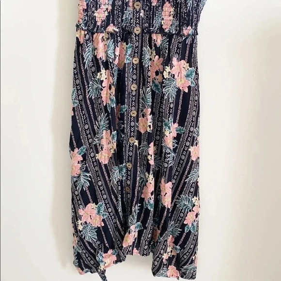 Angie Off the Shoulder black Hawaiian floral Button Down Flora Dress - Picture 3 of 7